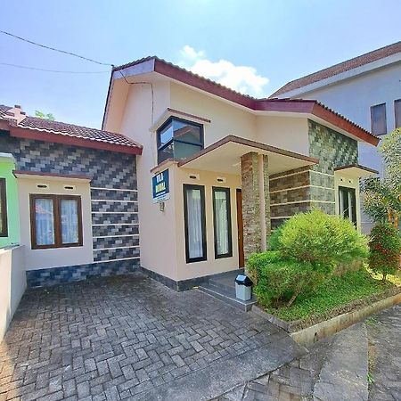 Villa Petit Tour Batu  Eksteriør billede